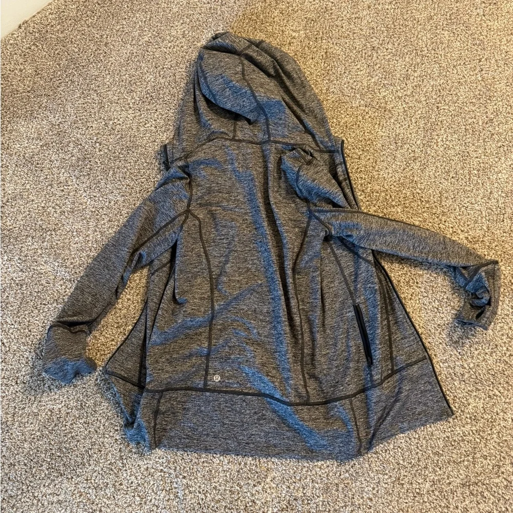 Lululemon Hooded Define Jacket - Picture 4 of 6